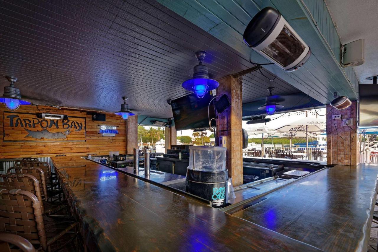 ホテル Marina Vibes - Sarasota South Bradenton エクステリア 写真