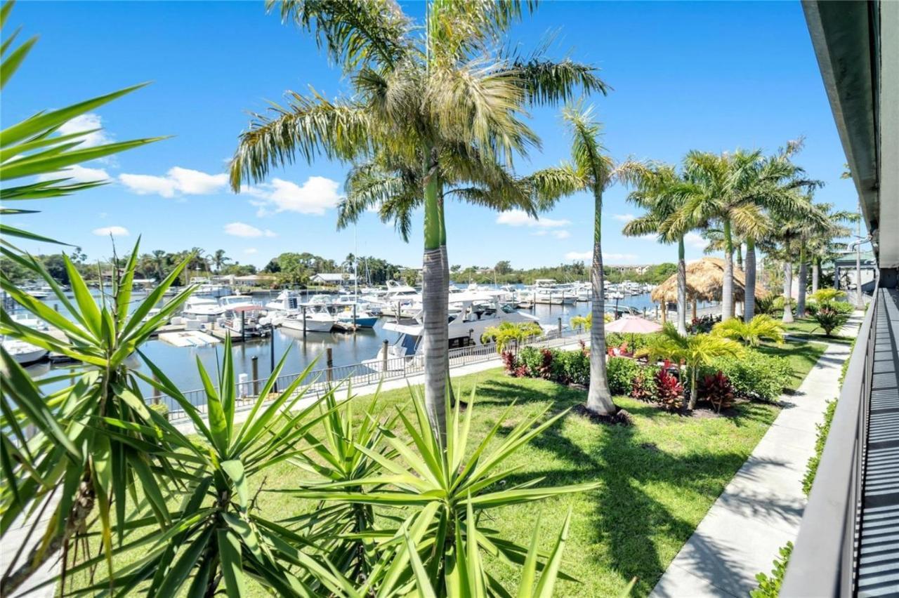 ホテル Marina Vibes - Sarasota South Bradenton エクステリア 写真