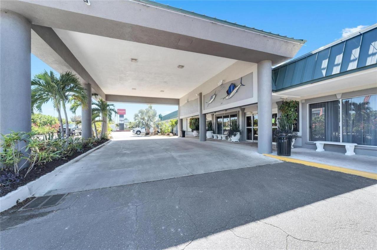 ホテル Marina Vibes - Sarasota South Bradenton エクステリア 写真